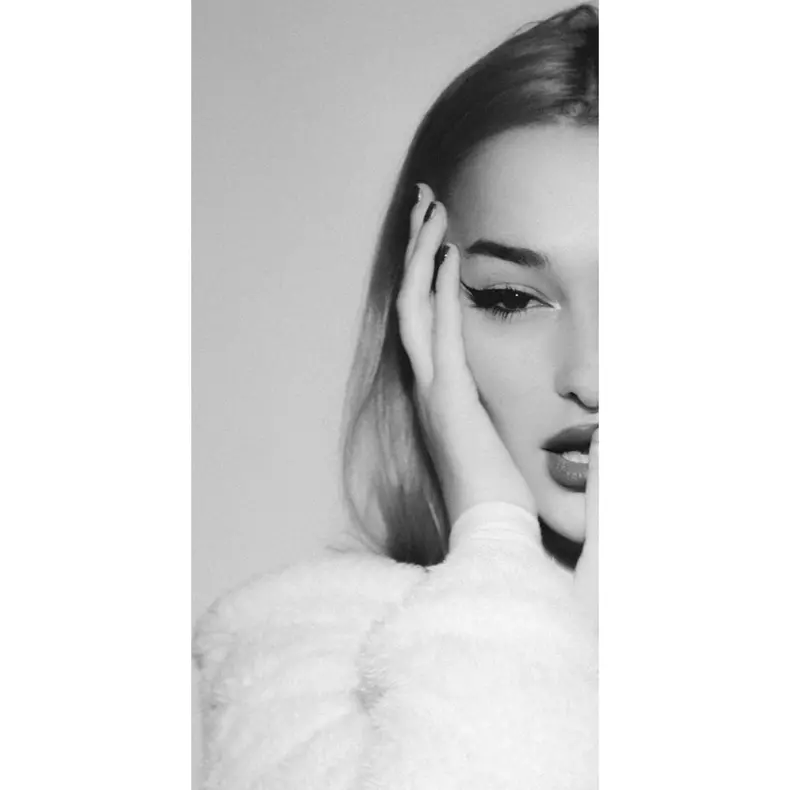 cine-este-josefinka-szmolena-love-island-6