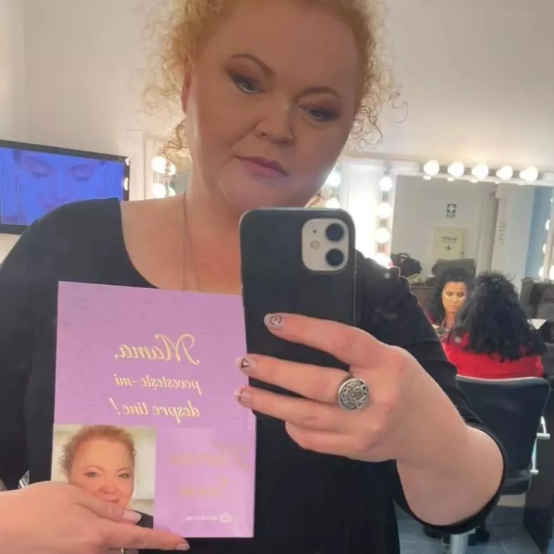 narcisa-suciu-carte_46588000