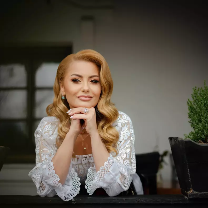 emilia ghinescu 678
