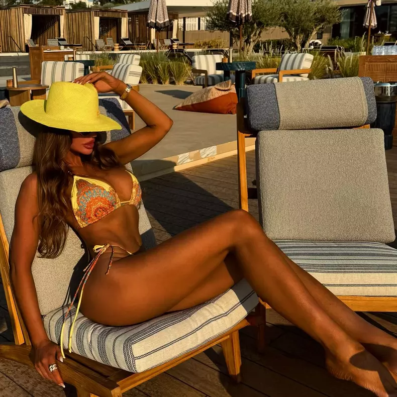 bianca dragusanu 21