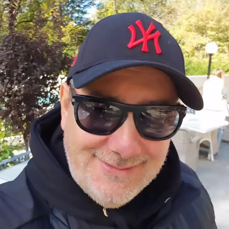 464346860_565723622600142_8009332398359526133_n