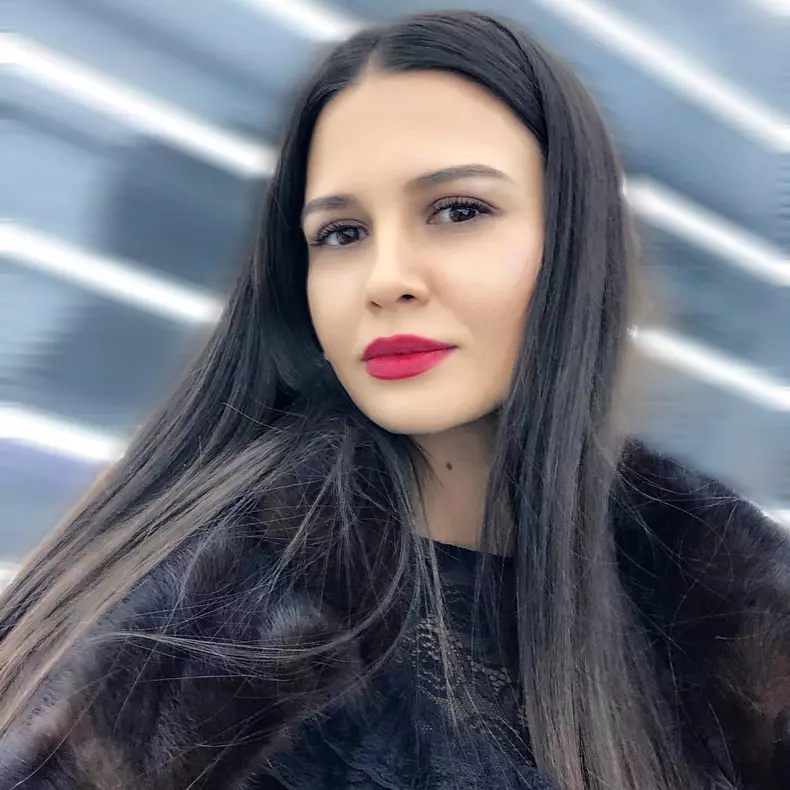 iulia parlea 300