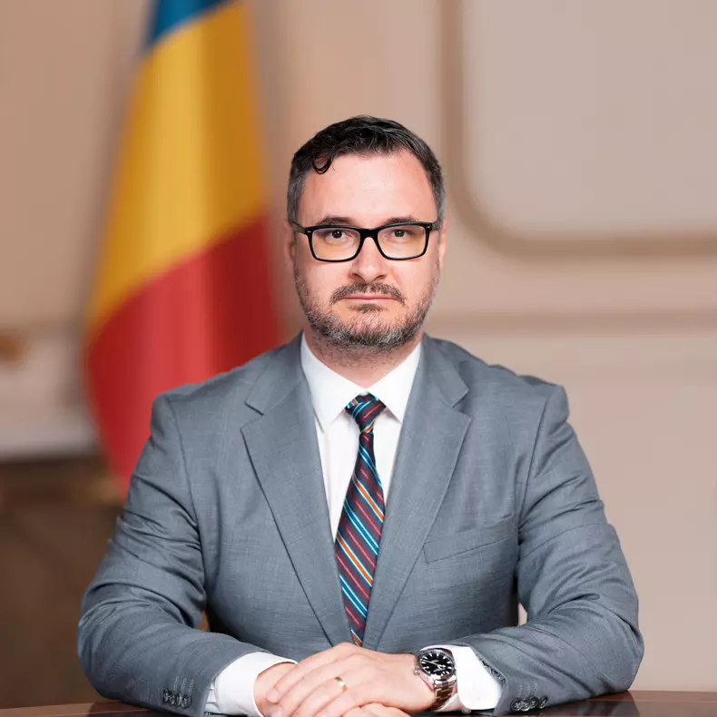 dan tanasă 1
