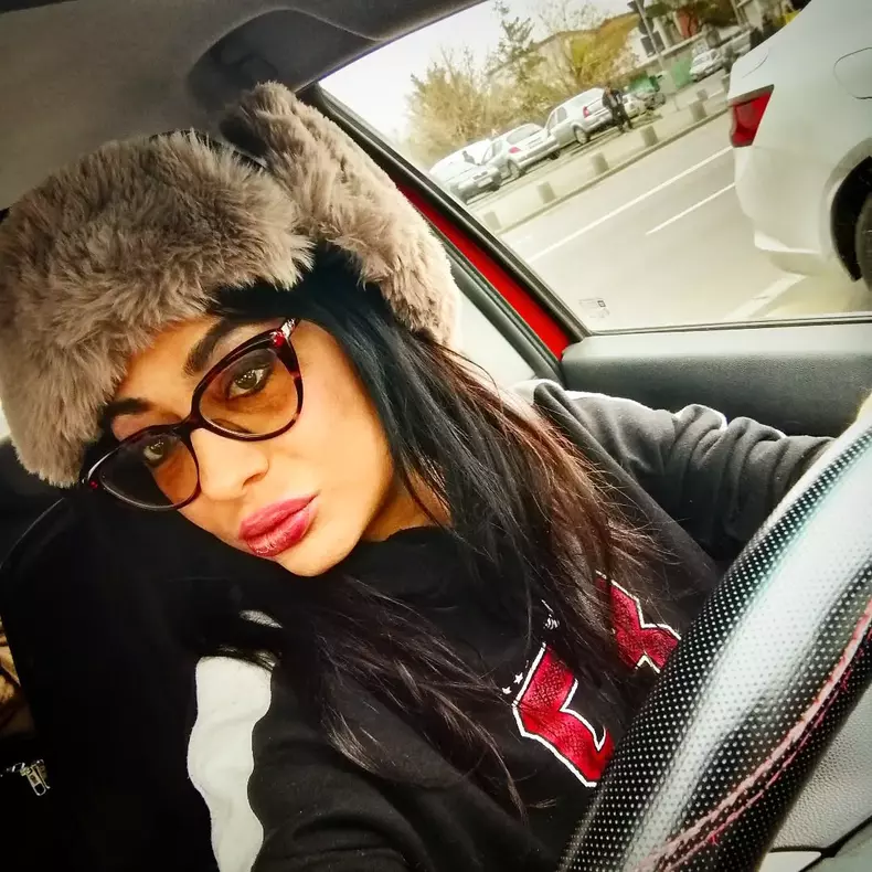 Ioana Popescu3