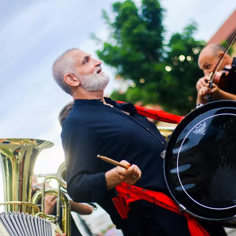 Damian Drăghici5