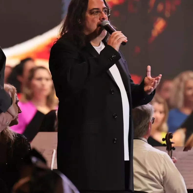 Radu fornea (3)