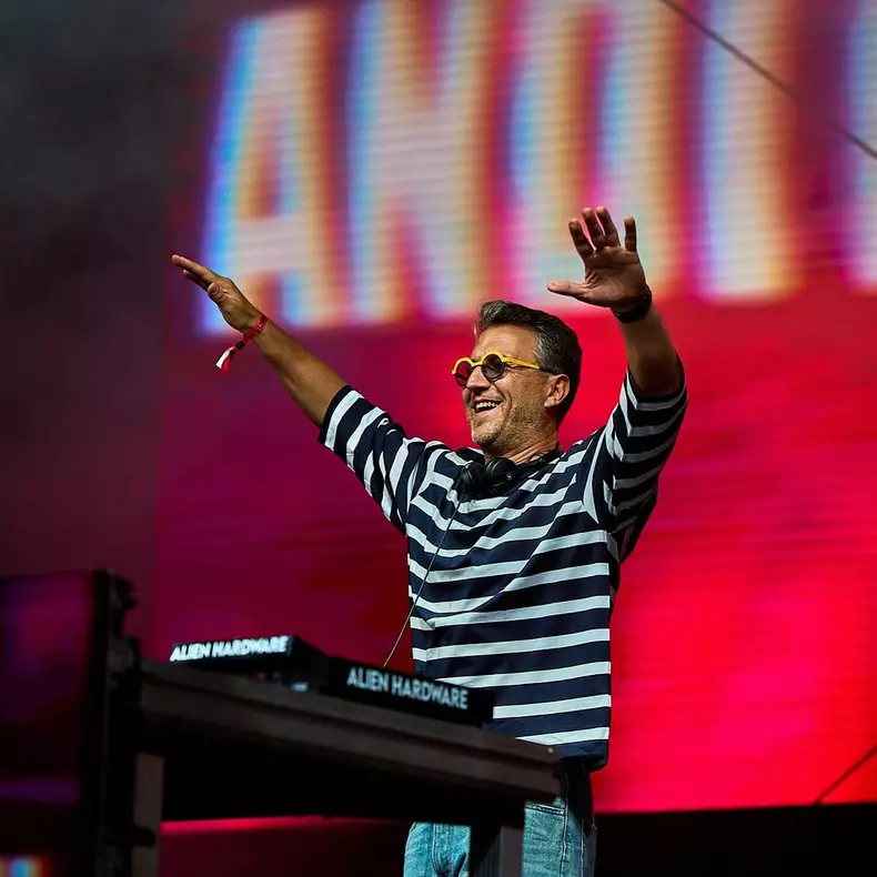 andi-moisescu-2
