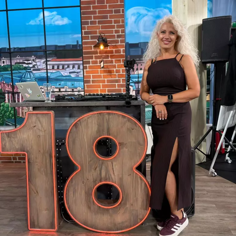 Greta Dan2