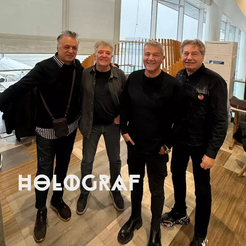 Holograf-4