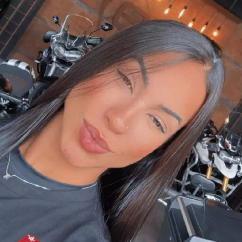 Karla Thaynnara4