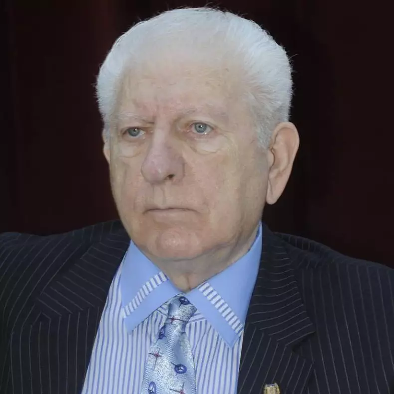 Dan Claudiu Tănăsescu11