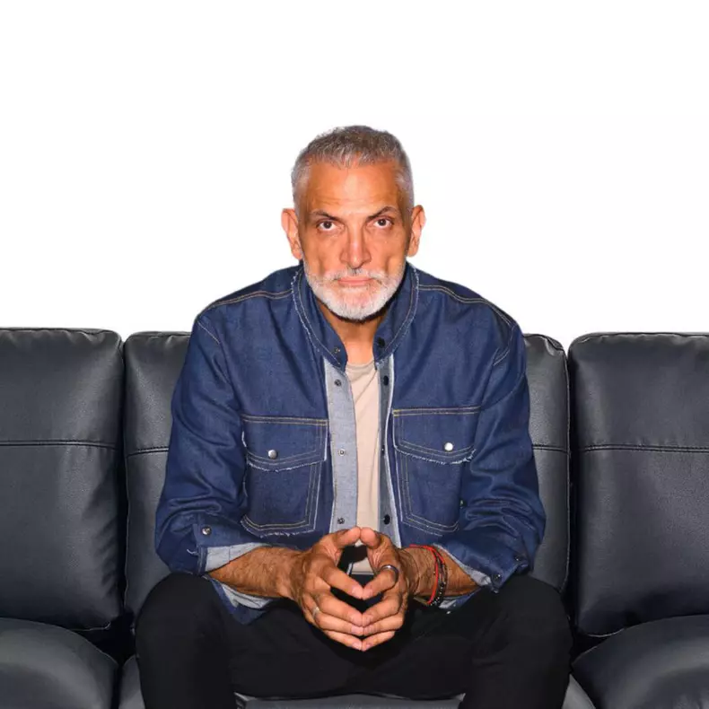 Damian Drăghici1
