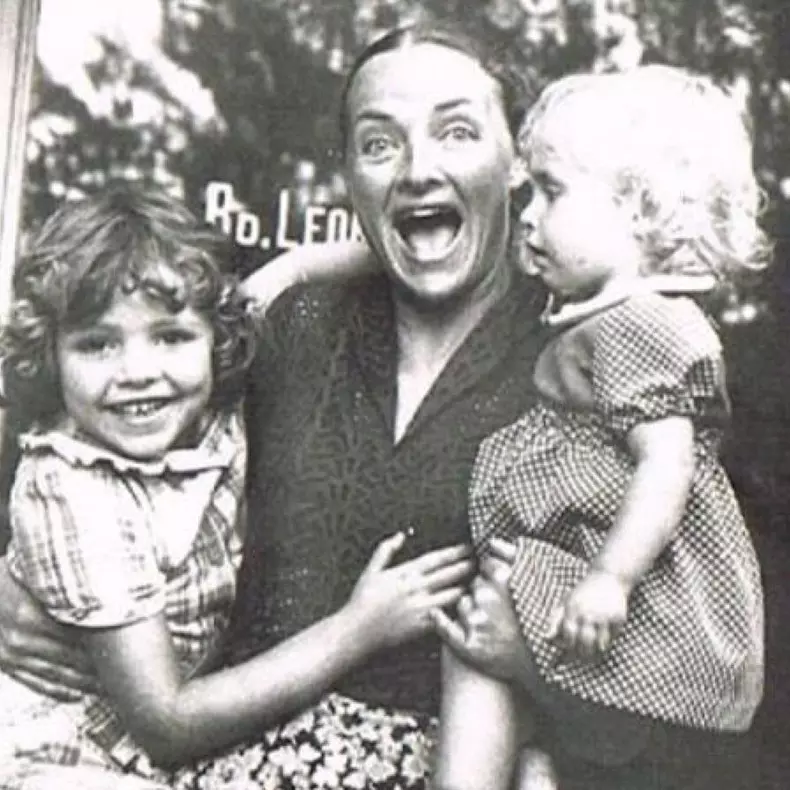 Daniela Anencov familie1