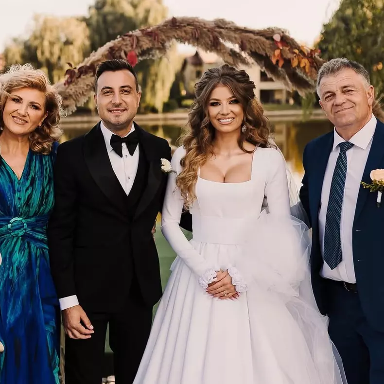 codruta-filip-si-valentin-sanfira-au-divortat-4457