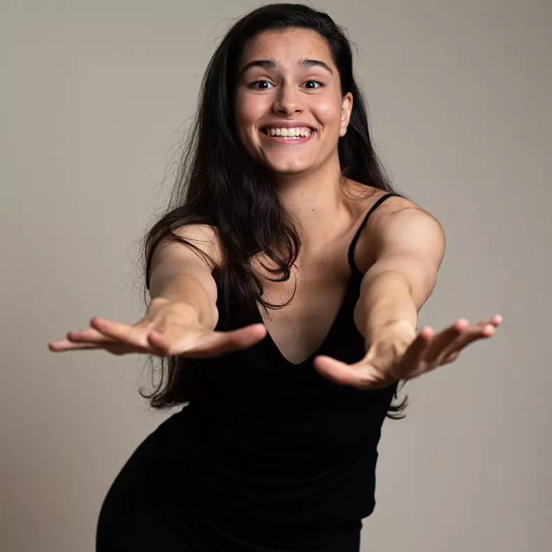 Victoria Ionescu1