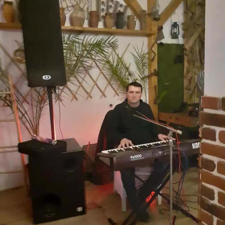 Costel Ploaie5
