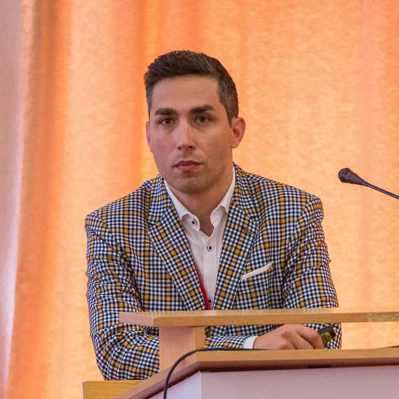 43462695_10213454845700524_4963391514383220736_n