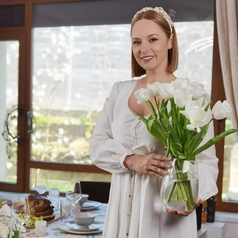 Andreea Marin 47 de ani