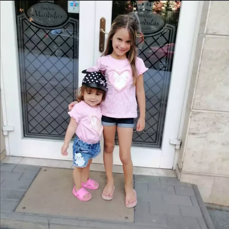 Sanziana-Buruiana-alapteaza-4