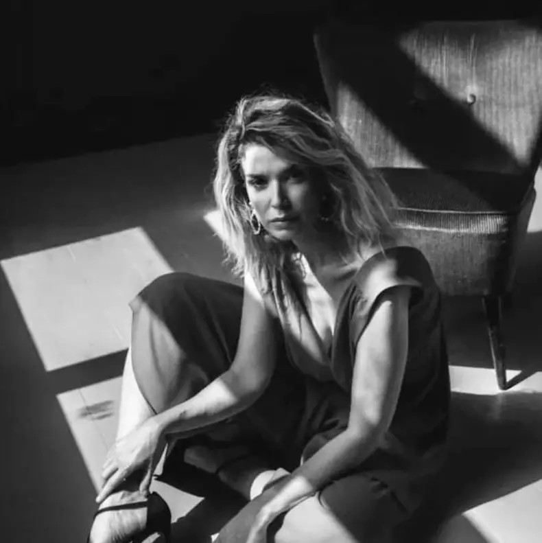 cine-este-Alina-Chivulescu-1