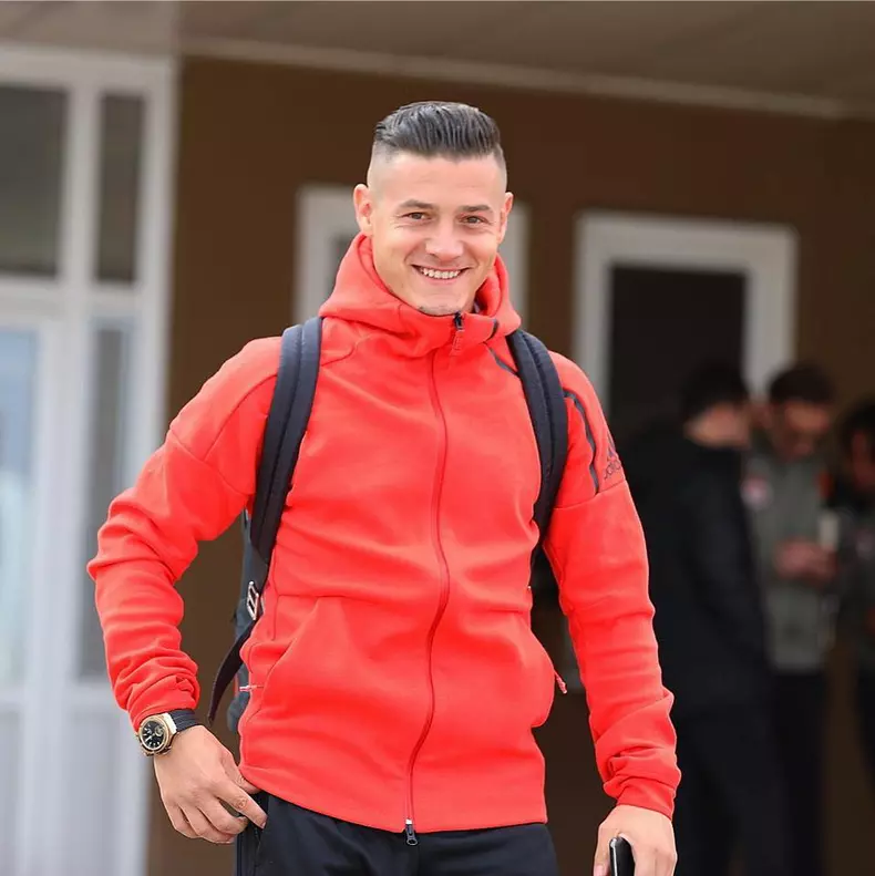 Gabi Torje3