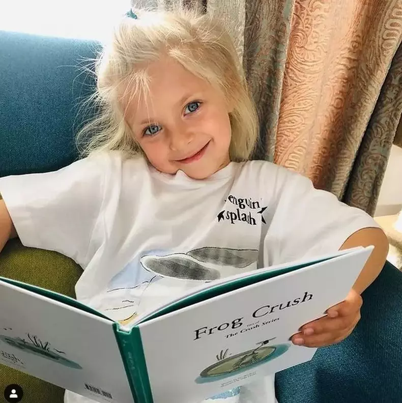 Cum-arata-familia-lui-Cosmin-Selesi5-Copy