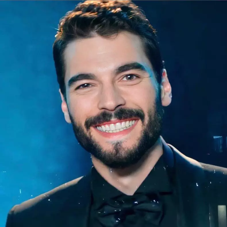 Akin-Akinozu-119979814_3271644286245919_4485036431611542230_n