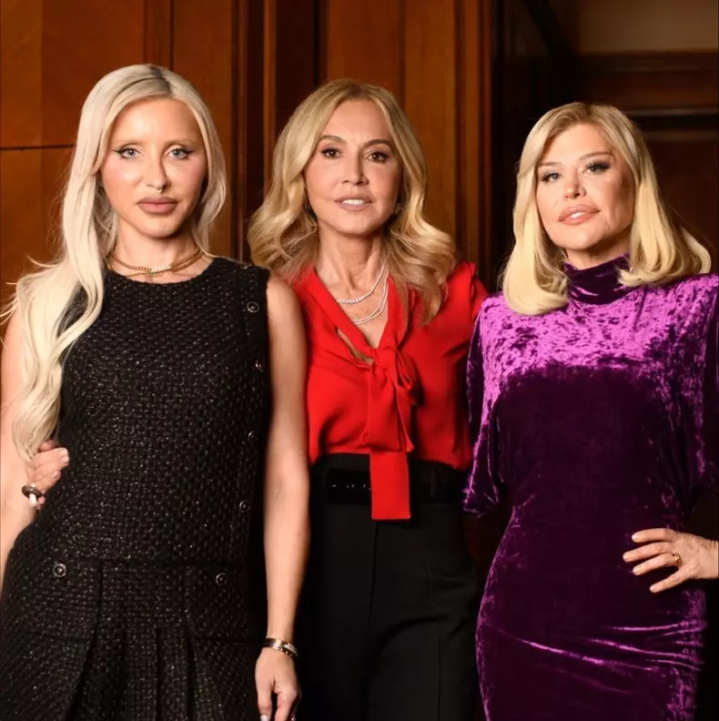 anastasia soare cu norvina si loredana