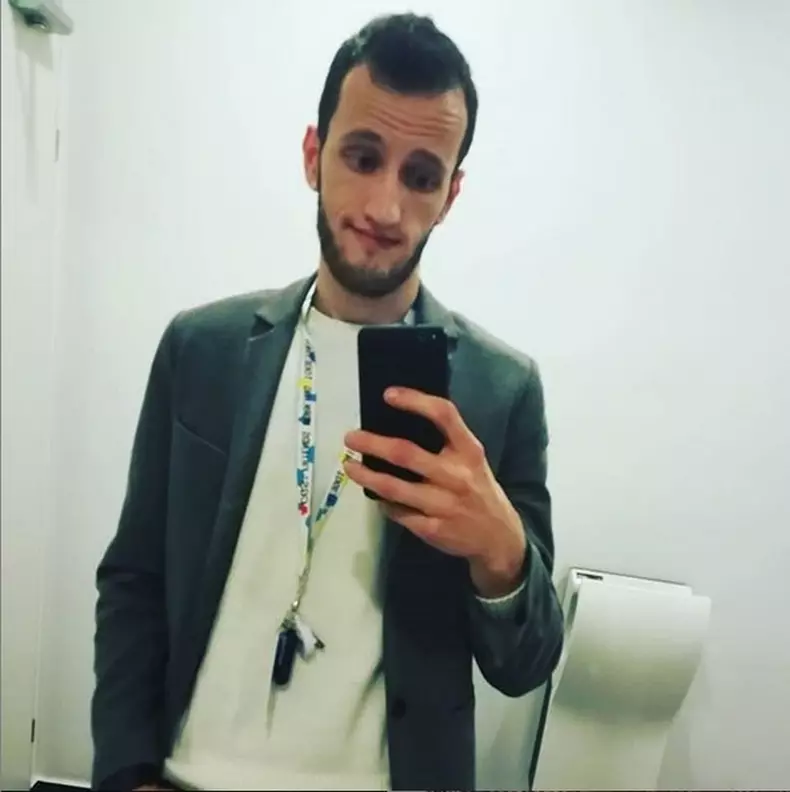 Andrei-Ungureanu-omul-cu-Tourette5