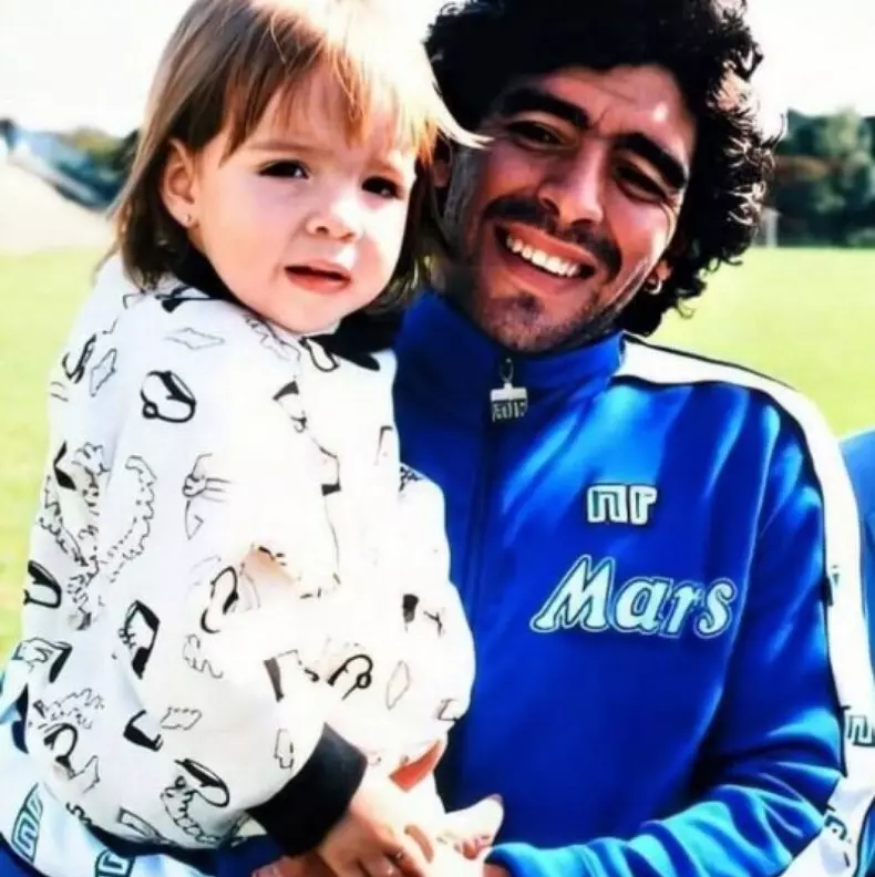 MCZoYXNoPTVjMTYyY2Y4MWQyNzQ0YTU2MDAzYWNiOGZmZmUzODY0.thumb_