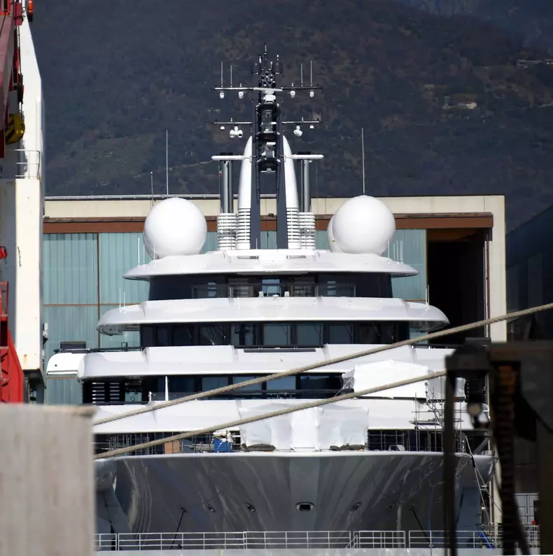 Italy, Marina di Carrara: One of the largest and most expensive superyachts in the world moored in the port of Marina di Carrara. it is suspected that it belongs to Vladimir Putin