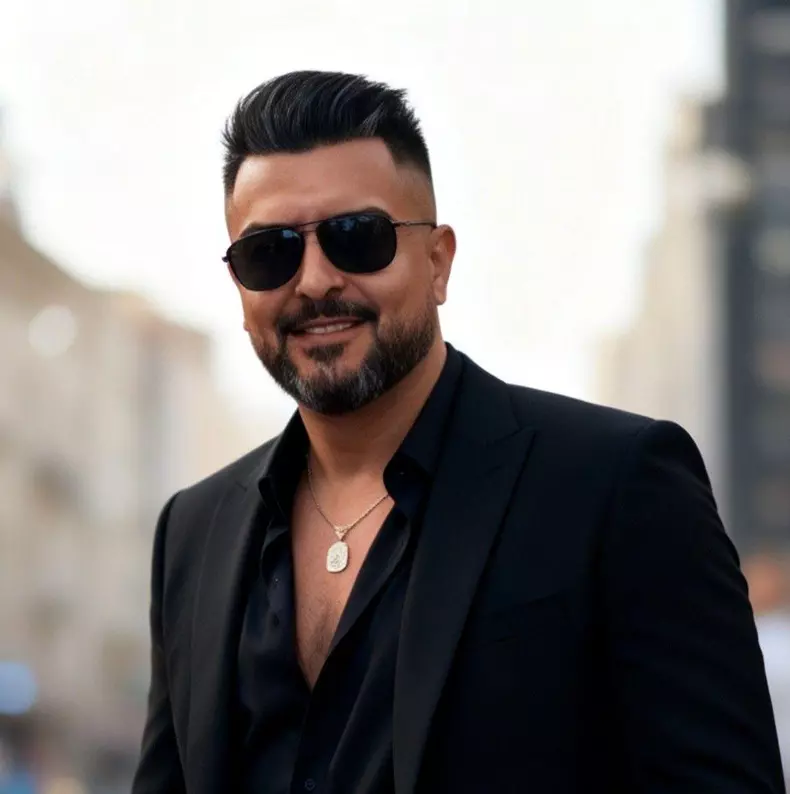 razvan magureanu in negru