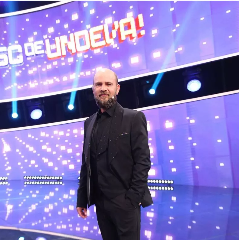 Cosmin-Selesi-Te-cunosc-de-undeva-Copy