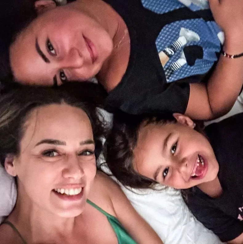 fata-adoptata-andreea-raicu-6