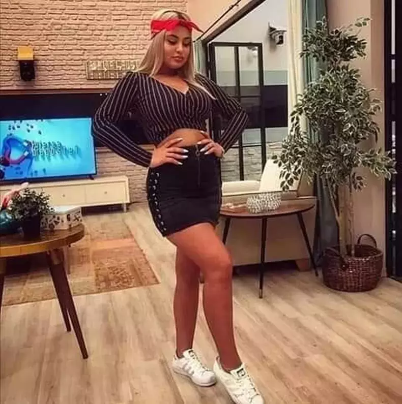 Raluca Marina5