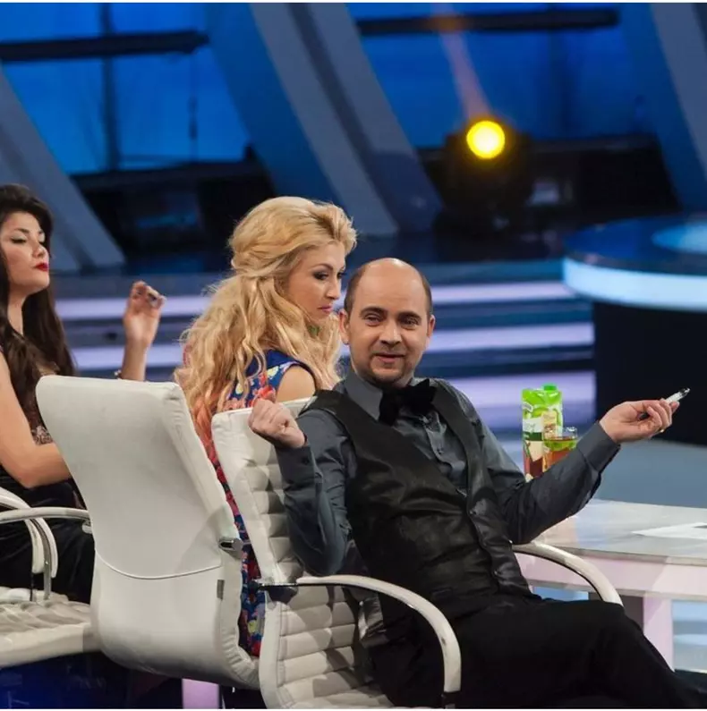 Cosmin-Selesi-Te-cunosc-de-undeva-2