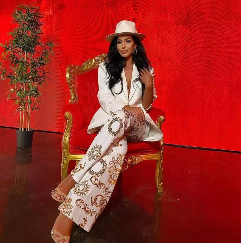 ella-de-la-puterea-dragostei-a-suferit-o-drama-3