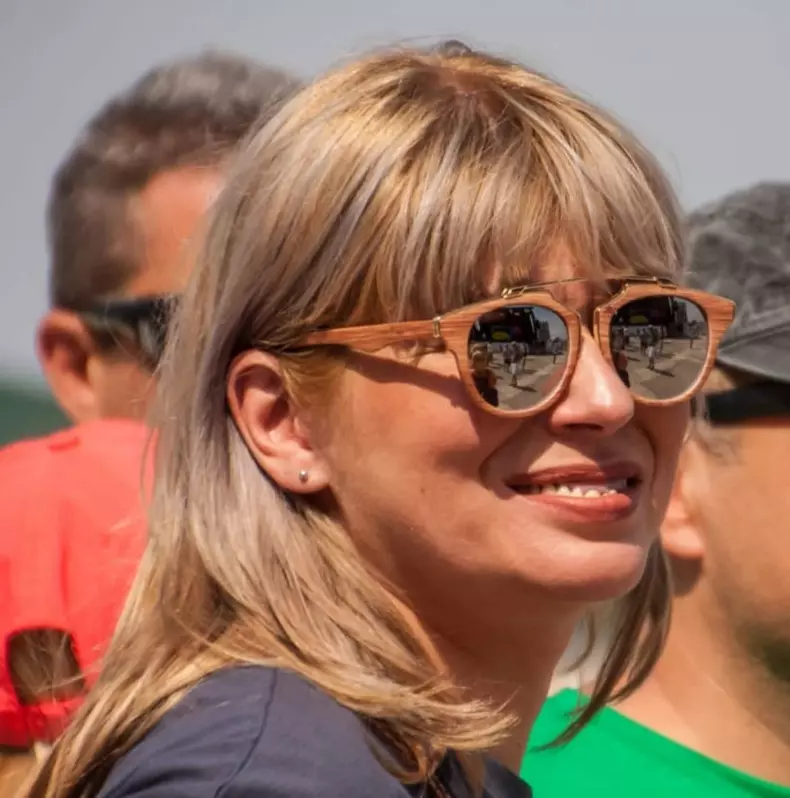 40605513_10216800843955103_3473826268342910976_n