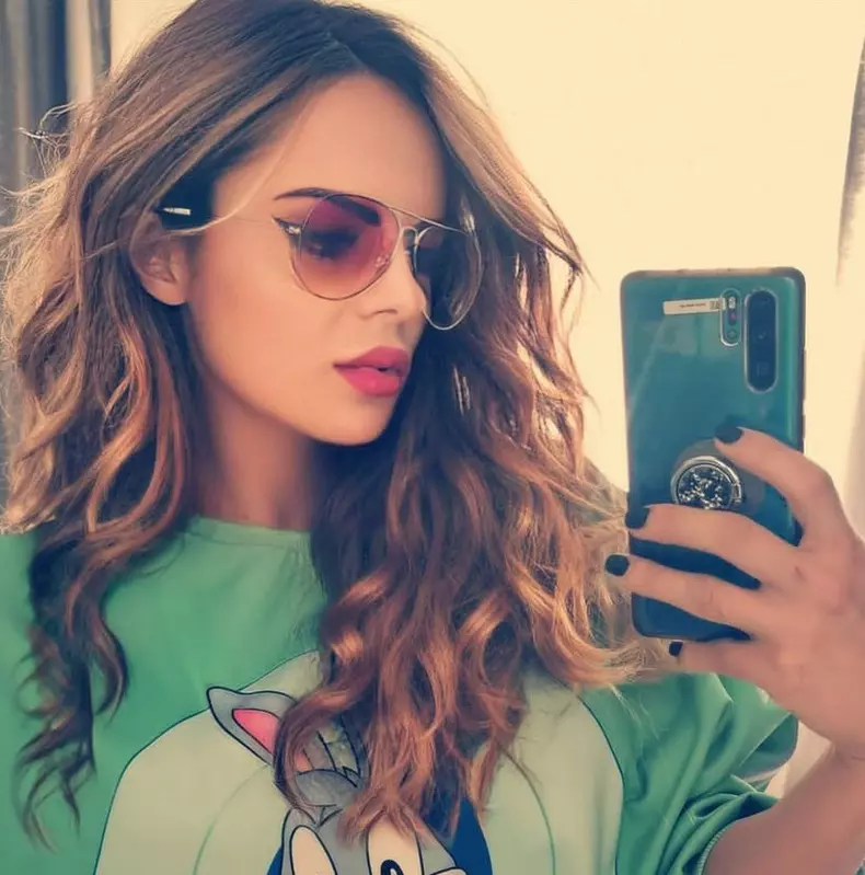 Simona-Hapciuc-Survivor-6