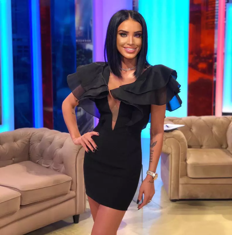 Adelina-Pestritu-5-1