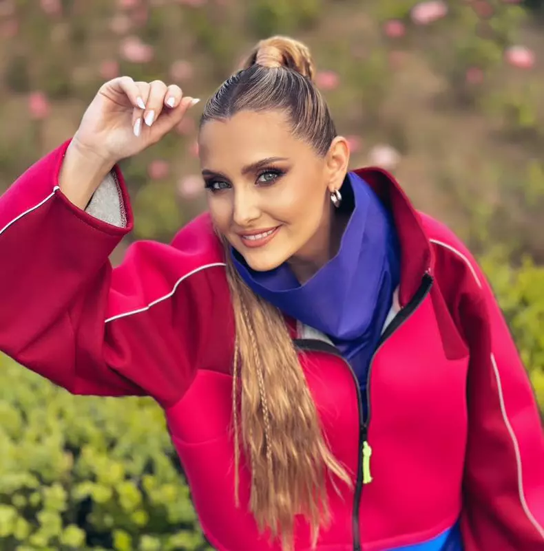 alina sorescu 2