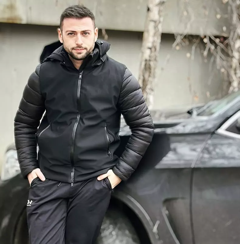 radu-andrei-tudor-4