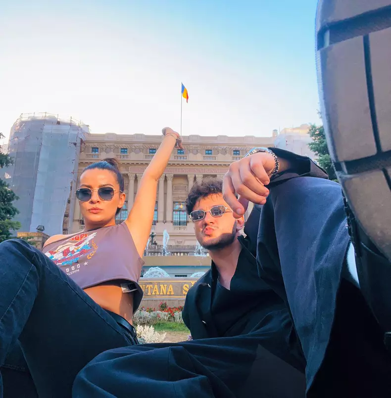 Anca Dinicu şi Vlad Drăgulin