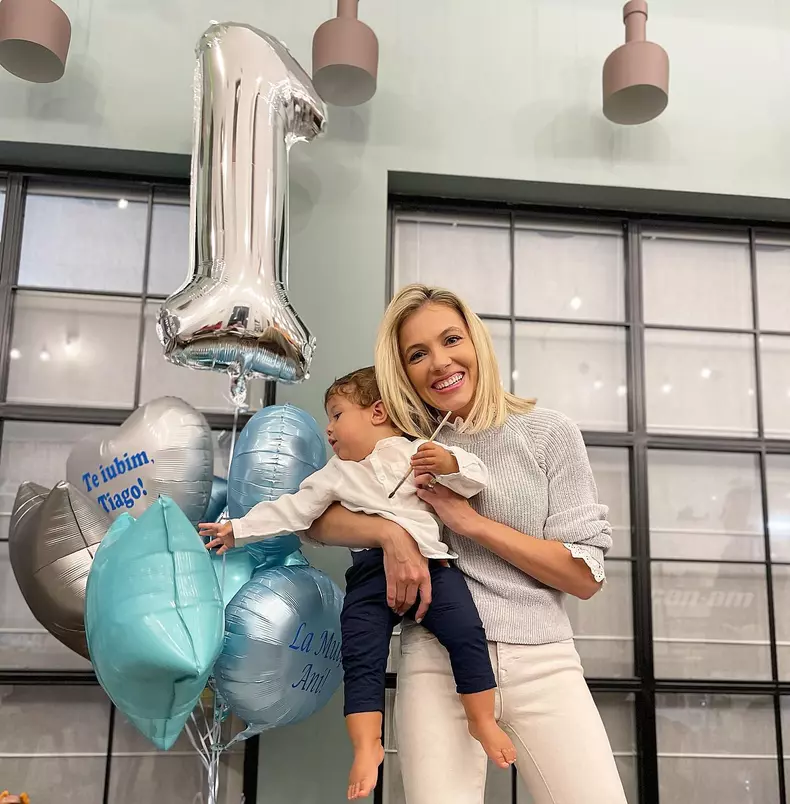 andreea ibacka si familia (5)