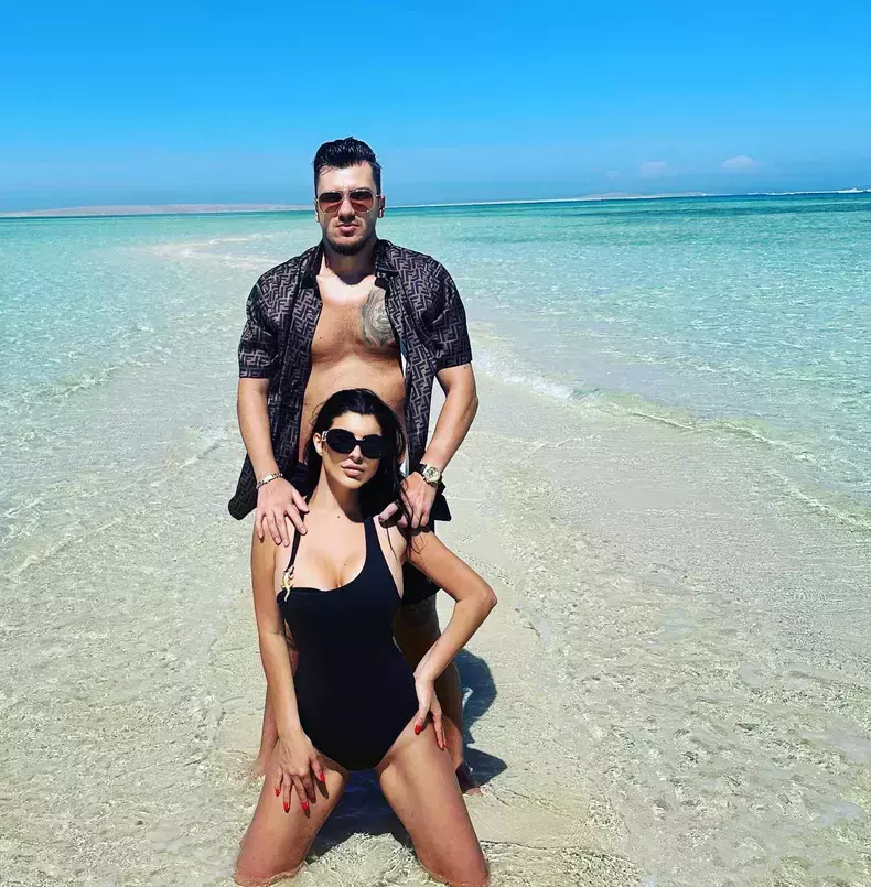 andreea-tonciu-si-sotul-ei-daniel-niculescu-1
