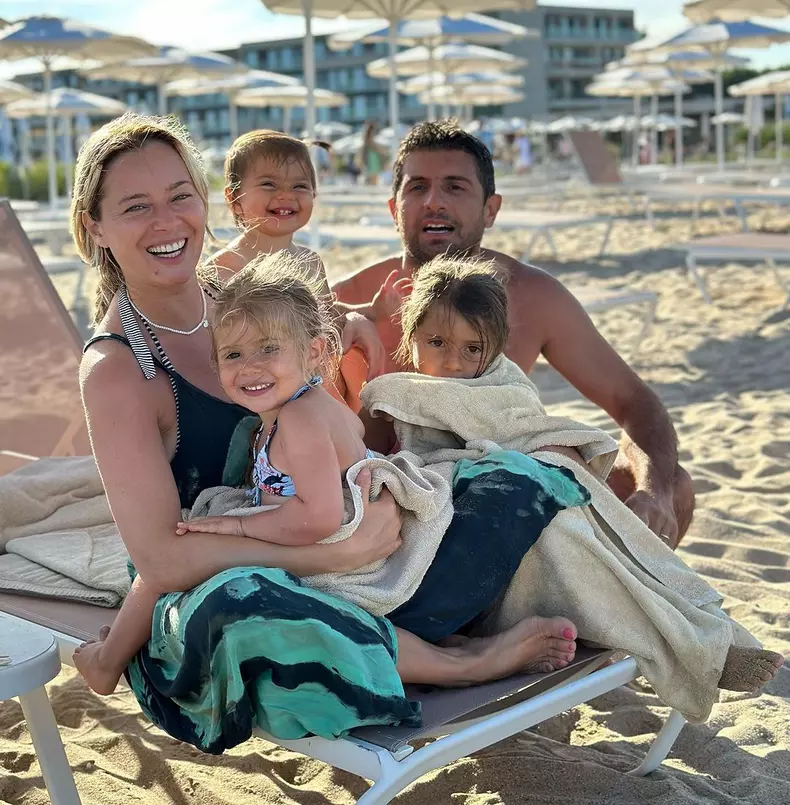 Laura Cosoi şi Cosmin Curticăpean, 8 ani de la nuntă