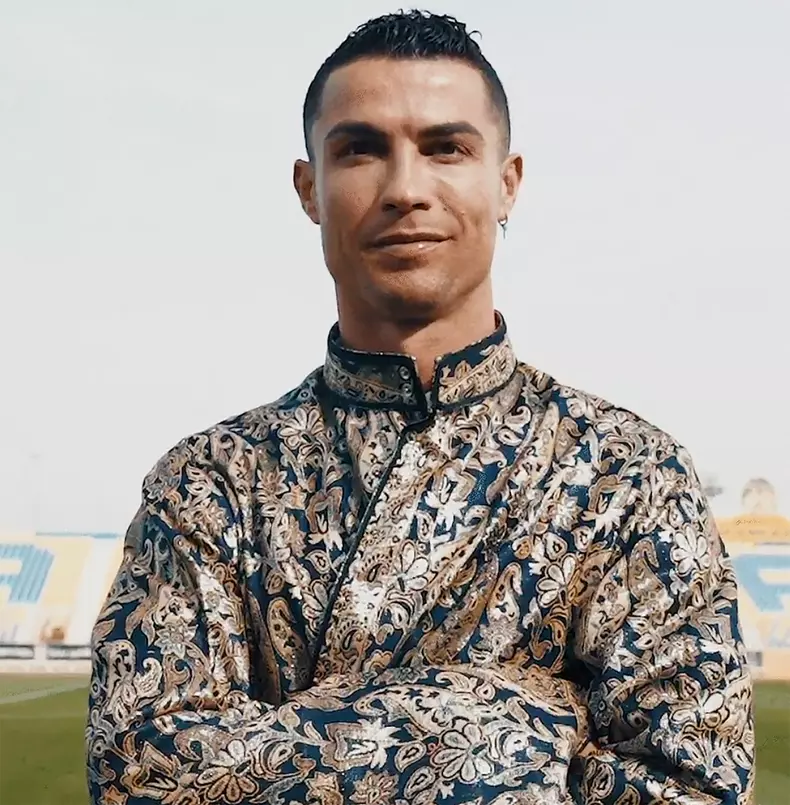 Cristiano Ronaldo a devenit cel mai bine plătit star pe Instagram