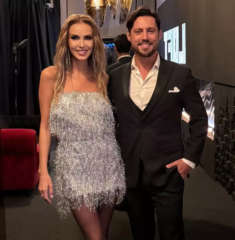 Daniel-Pavel-si-sotia-1