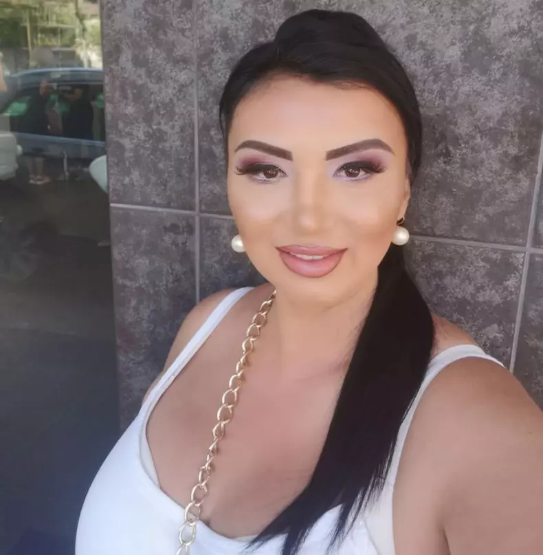 adriana-bahmuteanu-a-publicat-pe-facebook-un-presupus-tratament-pentru-covid-19_size20