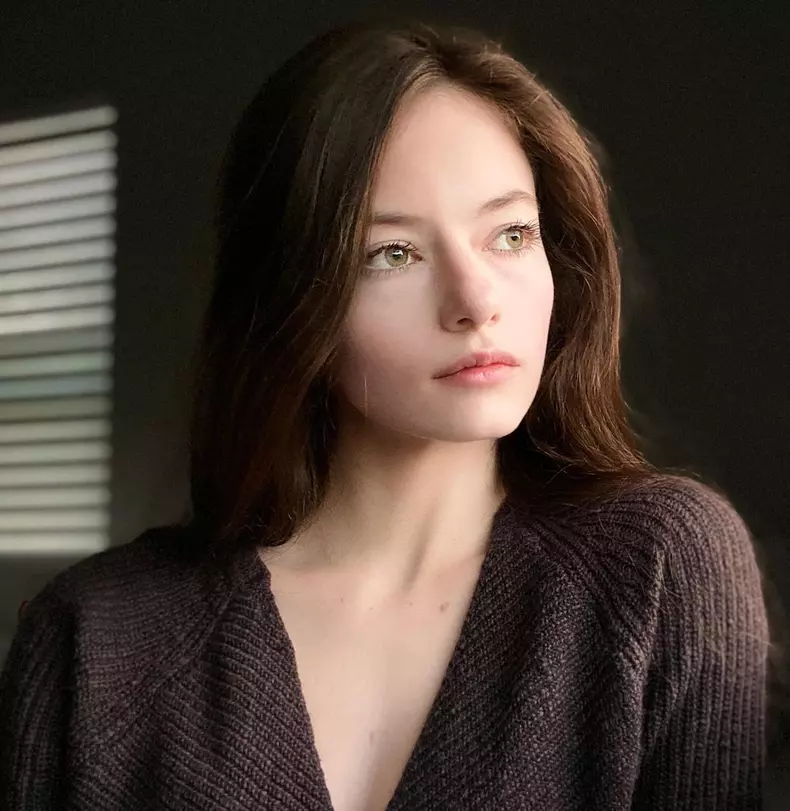 Cum arată astăzi fiica Bellei și lui Edward din seria Twilight. Mackenzie Foy are acum 20 de ani (5)
